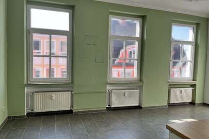 Wohnung zum Kaufen in Moers 159.000,00 € 81.96 m²