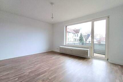 4-Zimmer-Wohnung! Hermannstr. - 825,00&nbsp;EUR Kaltmiete, ca.&nbsp; 87,80&nbsp;m&sup2;&nbsp;Wohnfl&auml;che in Minden (PLZ: 32423) Innenstadt