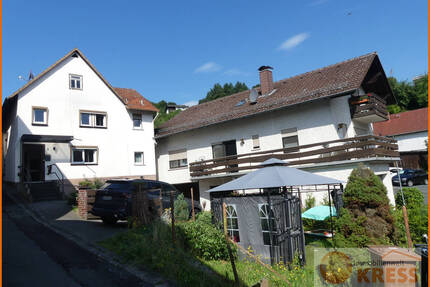 1 leerstehendes Wohnhaus, 1x3-Fam.Wohnhaus komplett vermietet, in direkter Ortslage von Snt-Mottgers - Sinntal / Mottgers
