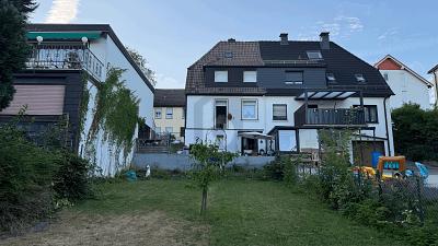 IHR NEUES ZUHAUSE MIT HERRLICHER GARTENOASE - Lüdenscheid