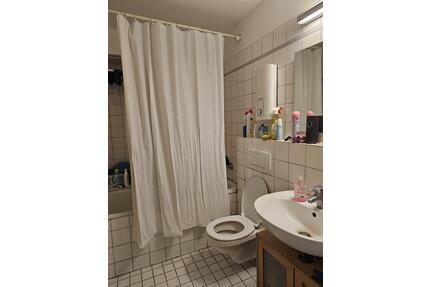 Helle 3-Zimmer-Wohnung im 3. OG mit Balkon in Ratingen