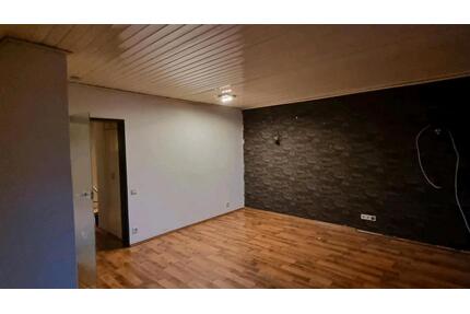 Mietwohnung 1.Etage - 850,00&nbsp;EUR Kaltmiete, ca.&nbsp; 84,00&nbsp;m&sup2; in Emsdetten (PLZ: 48282)