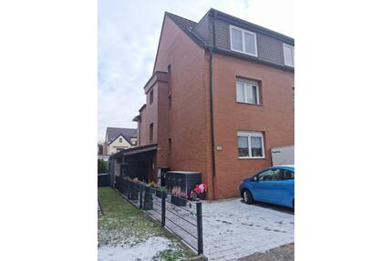 Sanierte 3,5-Zimmer Maisonette Wohnung 2.OG GE- Ückendorf - Gelsenkirchen