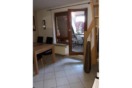 Renovierte 4 Zimmer-Maisonette mit Loggia in Kornwestheim