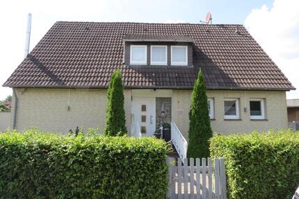 Einfamilienhaus zu vermieten - 1.100,00&nbsp;EUR Kaltmiete, ca.&nbsp; 125,00&nbsp;m&sup2; in Lachendorf (PLZ: 29331)