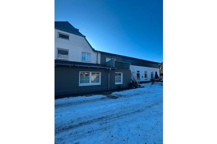 Gewerbe- und Wohnobjekt mit 665 qm Nutzfläche - Bad Segeberg