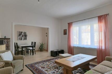 (EF1376_M) Ilmenau: Ilmenau, möblierte 2-Zimmer-Wohnung in ruhiger Ortsrandlage, Gäste-WC, Grundreinigung inkl.