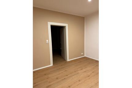 Haus zu Verkaufen - 155.000,00&nbsp;EUR Kaufpreis, ca.&nbsp; 100,00&nbsp;m&sup2; in Bad Salzungen (PLZ: 36433)