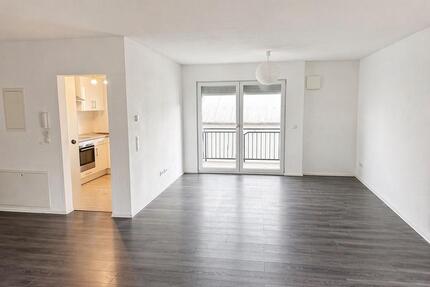 Moderne 2 ZW - 78 m² - EBK, Balkon, FBH, Glasfaser, PV-Strom - Geiselbach