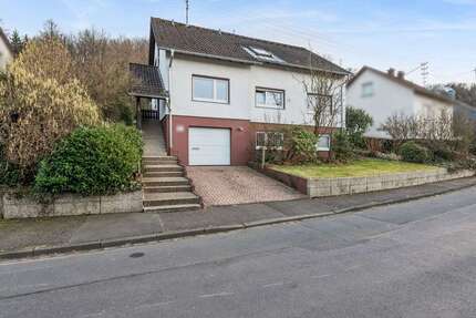 Haus zum Kaufen in Siegen 335.000,00 € 175.56 m²