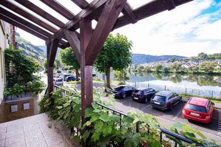 Haus zum Kaufen in Zell (Mosel) 419.000,00 € 210 m²