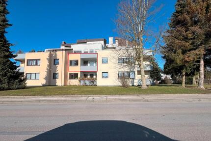1,5-Zimmer-Eigentumswohnung mit Balkon, Aufzug & TG-Stellplatz - Ehingen (Donau)