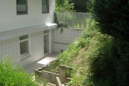 4 Zimmer Wohnung in Köln-Dellbrück zum 01.0501.06 zu vermieten.