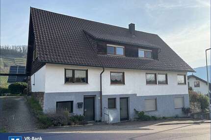 Haus zum Kaufen in Sachsenheim 479.000,00 € 255 m²