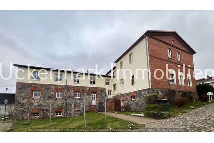 Wohnung zum Kaufen in Boitzenburger Land 129.000,00 € 127 m²