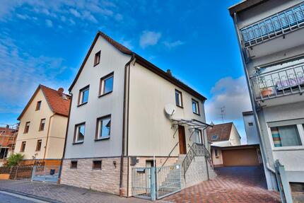 Provisionsfreies Mehrgenerationenhaus mit Anbau & Doppelgarage - Freigericht