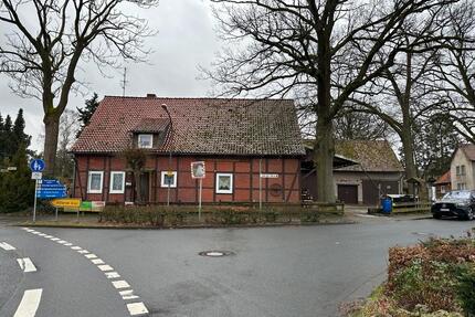 1-2 Familienhaus zu verkaufen - 139.000,00&nbsp;EUR Kaufpreis, ca.&nbsp; 250,00&nbsp;m&sup2; in Leiferde (PLZ: 38542)
