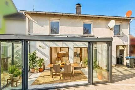 Haus zum Kaufen in Schkeuditz 199.000,00 € 135.71 m²