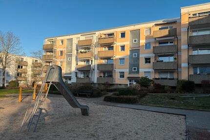 Helle 2,5 Zimmer-Wohnung (74 m²) in Bochum-Höntrop