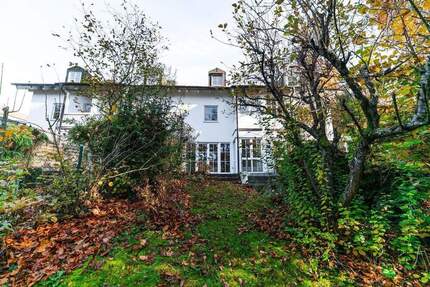 RMH in Herrsching am Ammersee, unverbaubare attraktive Hanglage