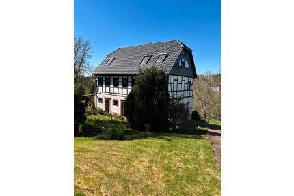 freistehendes Fachwerkhaus - 120.000,00&nbsp;EUR Kaufpreis, ca.&nbsp; 110,00&nbsp;m&sup2; in Rochlitz (PLZ: 09306)