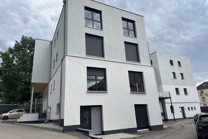 Schöne Sanierte Wohnung im EG - 700,00&nbsp;EUR Kaltmiete, ca.&nbsp; 50,20&nbsp;m&sup2;&nbsp;Wohnfl&auml;che in Giengen an der Brenz (PLZ: 89537)
