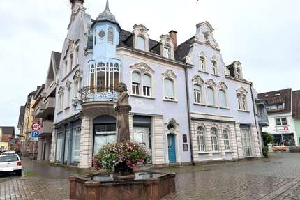 Haus zum Kaufen in Zell am Harmersbach 1.050.000,00 € 353 m²