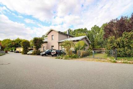 Historisches Mehrfamilienhaus mit Charme - ehemaliges Empfangsgebäude der Bahn - Fahrenkrug