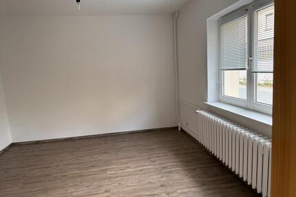 Wohnung in Jahnsdorf - 400,00&nbsp;EUR Kaltmiete, ca.&nbsp; 34,00&nbsp;m&sup2; in Jahnsdorf/Erzgebirge (PLZ: 09387)