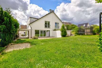 Haus zum Kaufen in Oberursel 949.000,00 € 150 m²