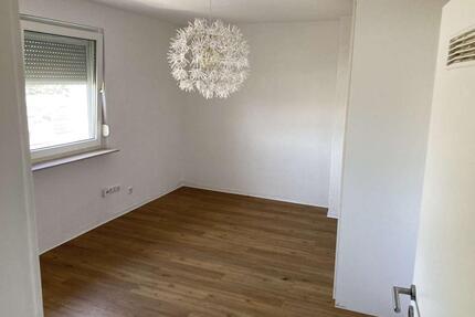 Singlewohnung mit Einbauküche zu vermieten - Frankfurt am Main Bockenheim