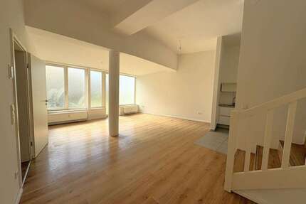 Wohnung zum Mieten in Bremen 697,00 € 81.53 m²