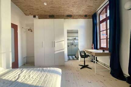 Wohnung zum Mieten in Berlin 740,00 € 24 m²