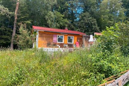 FerienhausWochenend mit großem Grundstück in Trochtelfingen-Mäg