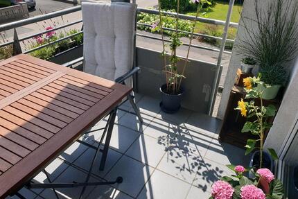 Moderne 3-Zimmer Wohnung mit Balkon, Carport & Nobilia Küche - Horn-Bad Meinberg