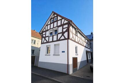 28.05. Besichtigung Kernsaniertes Einfamilienhaus mit Wärmepumpe - Biebertal