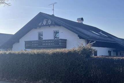 RARITÄT! Liebenswerte Familienwohnung mit Garten und Terrasse - fast wie ein Haus. - Fuchstal Asch