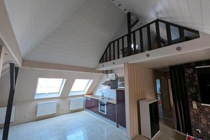 DG Wohnung, Wohnküche, 2 SZ ca 80 qm - Kamp-Lintfort