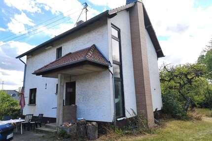 Haus zum Kaufen in Bad Münstereifel - Rupperath 180.000,00 € 113 m²