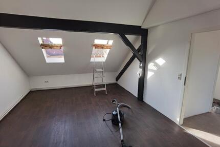 3 Zimmer Dachgeschoss Wohnung 57 m² , 650€ Warmmiete - Sickte