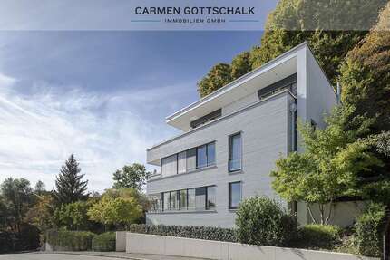 Haus zum Kaufen in Starnberg 3.450.000,00 € 300 m²