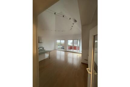 2-Zi-DG-Traum mit Türmchen +2 Balkone! - Limburg an der Lahn