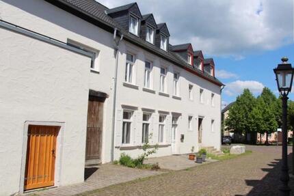 Charmante & lichtdurchflutete Erdgeschosswohnung in ruhiger Lage - Osann-Monzel