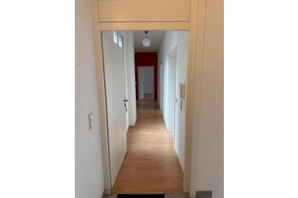 4-Zimmer-Wohnung direkt am St. Johanner Markt zu vermieten. - Saarbrücken Kieselhumes