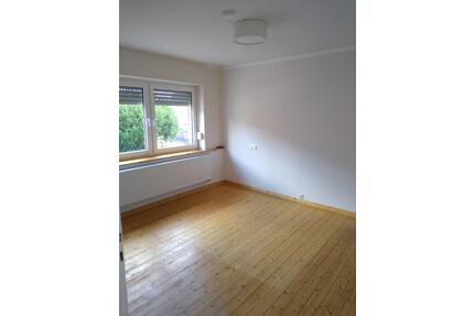 Geräumiges Haus mit vielen Zimmern und 3 Bädern - Geilenkirchen