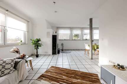 Wohnung zum Kaufen in Mülheim 285.000,00 € 110 m²