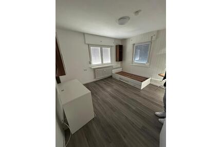 1Z-Wohnung zu vermieten MANNHEIM-FEUDENHEIM