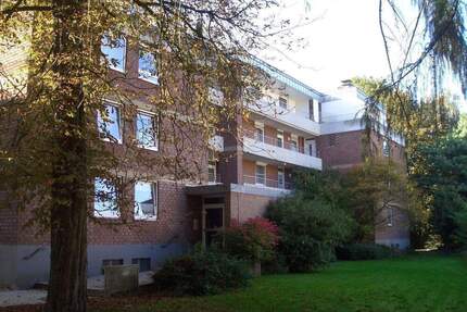 RESERVIERT: das besondere Mietangebot in ruhiger Innenstadtlage: geräumige 4-Zimmerwohnung mit Balkon und Tiefgaragenplatz - Bünde