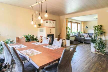 Haus zum Kaufen in Bad Wildbad 479.000,00 € 204.42 m²