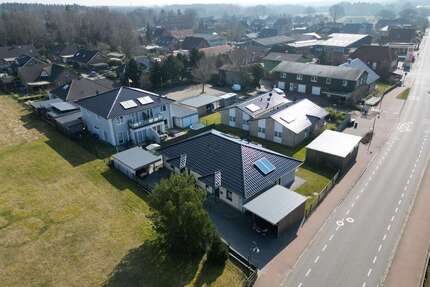 Haus zum Mieten in Jevenstedt 956,50 € 85 m²